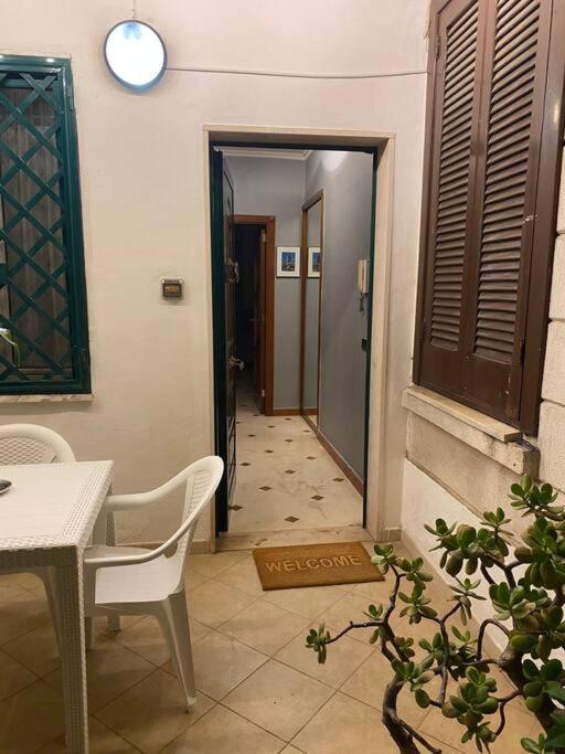 Ferienwohnung Enry Station House Bari Exterior foto