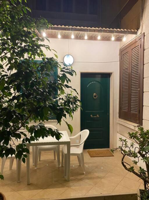 Ferienwohnung Enry Station House Bari Exterior foto